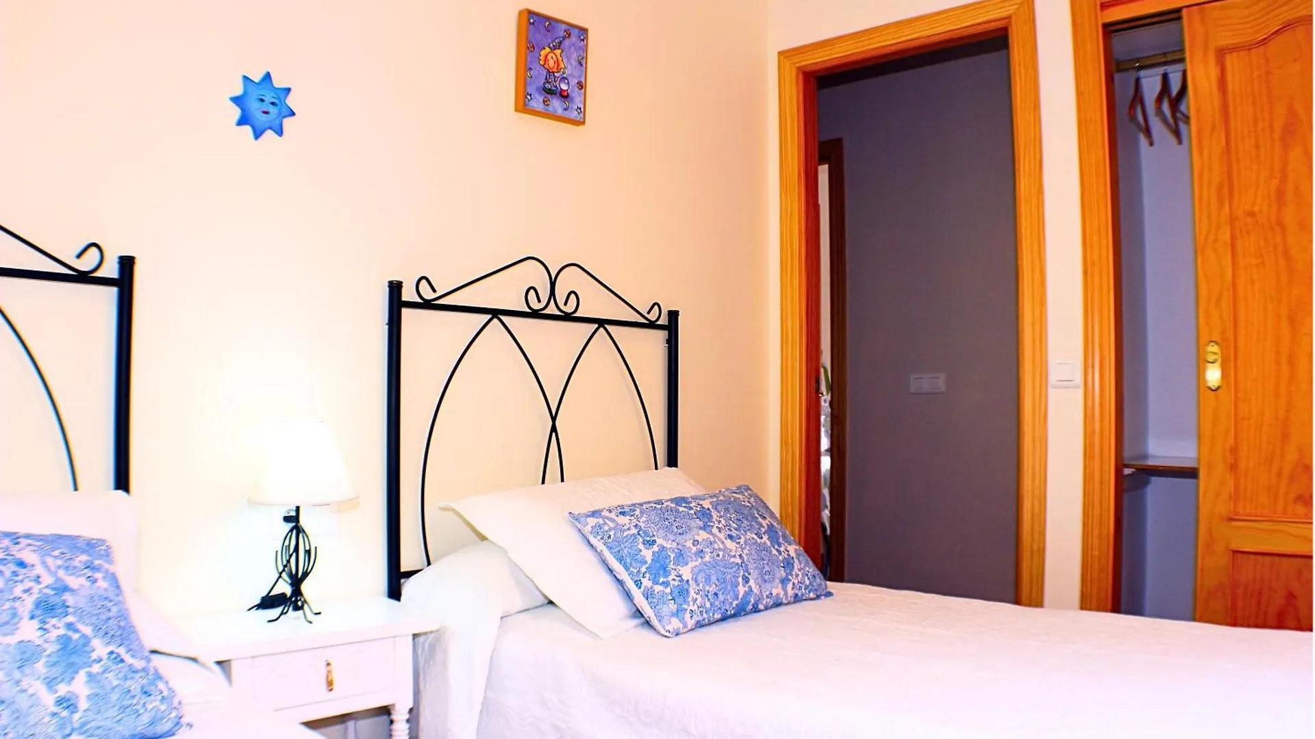 Дом отдыха Вилла El Ranchito, Playa A 10 Min, Piscina, Bbq, Chimenea, Vistas, Terraza, Aparcamiento Торрокс-Коста