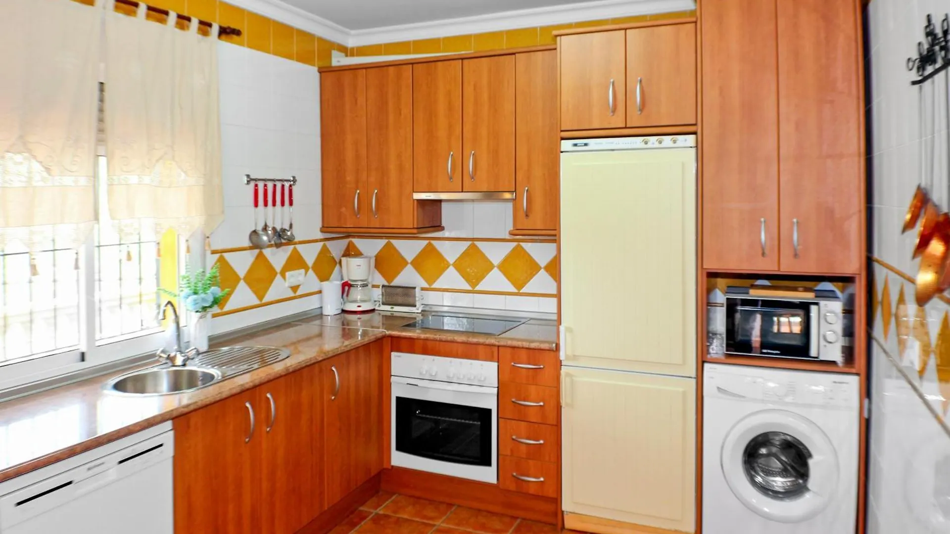 El Ranchito, Playa A 10 Min, Piscina, Bbq, Chimenea, Vistas, Terraza, Aparcamiento Vila Torrox Casa de Férias